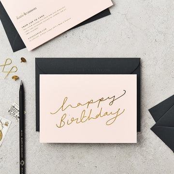 Katie Leamon | Tarjeta de Felicitación Extract HBD Scroll Pink