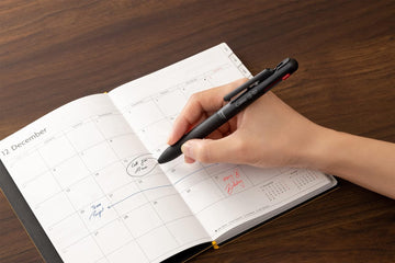 Pentel | Calme Black 0.7 Multicolour Ballpoint Pen