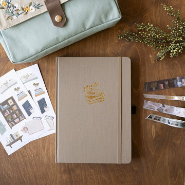 Archer & Olive | Cuaderno de Puntos Premium B5 Books & Flowers