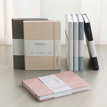 Iconic | Agenda Journal J B6 2026 Dark Navy (Semanal)
