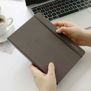 Iconic | Agenda Journal J A5 2026 Ash Brown (Semanal)
