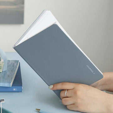 Iconic | Agenda Journal J B6 2027 Pale Blue (Semanal)