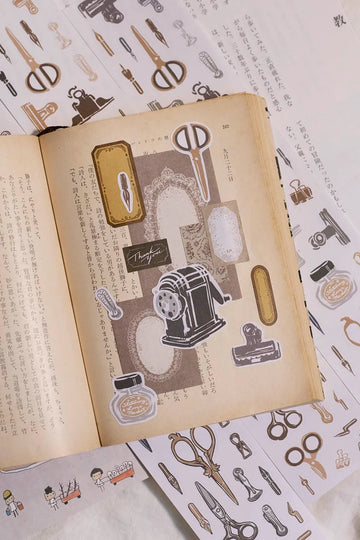 Loi Design | Pegatinas en Rollo Retro Stationery Die-Cut Paper Tape (1 metro)
