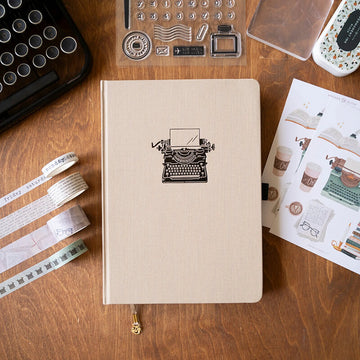 Archer & Olive | Cuaderno de Puntos Premium Traveler Vintage Typewriter