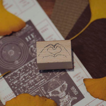 Yowoo Studio | Hand Heart Stamp