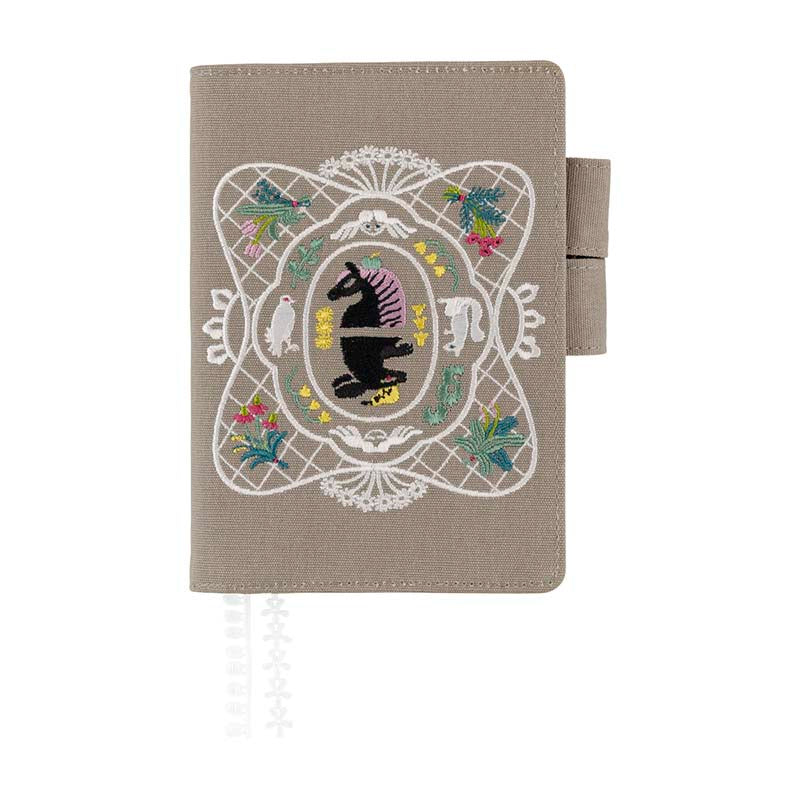 Hobonichi | Agenda Hobonichi Techo A6 Iyo Okumi: A Story About Me 2026