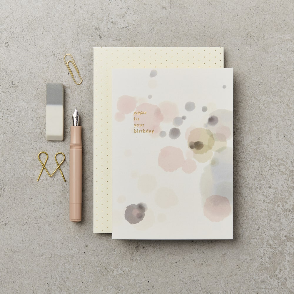 Katie Leamon | Tarjeta de Felicitación Yippee Birthday